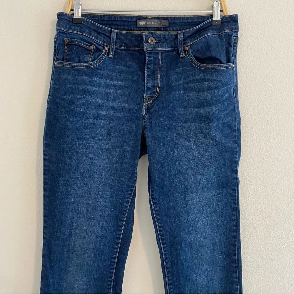 Levis Straight Leg Classic Demi Curve Dark Denim Jeans Size 32M - Picture 4 of 11